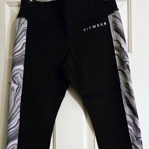 Fitwear Side Panel 3/4 Leggings